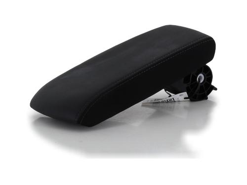 Used Armrest / Center console PEUGEOT 2008 II (UD_, US_, UY_, UJ_, UR_, UC_) 1.2 PureTech 130 (USHNS, URHNS) (130 hp) 30828096