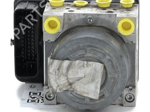 Used ABS pump RENAULT MEGANE IV Hatchback (B9A/M/N_) [2015-2025]  28835218