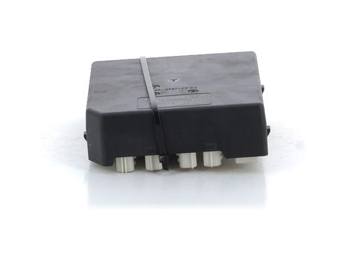 Used Fuse box RENAULT LAGUNA III Grandtour (KT0/1) 2.0 dCi (KT07, KT0J, KT14, KT1A, KT1S) (131 hp) 27905659