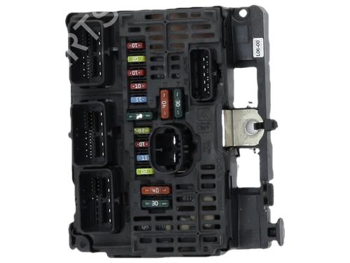Fuse box CITROËN C5 II (RC_) 2.0 HDi (RCRHRH) | BP36373428E1 - Image 2