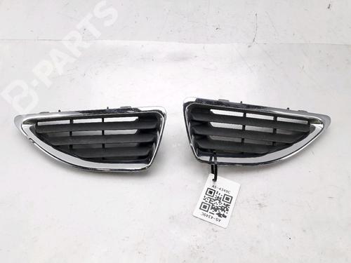 Used Front grille Front grille RENAULT MEGANE I (BA0/1_) 1.9 dTi (BA1U) (80 hp) 10430996 10430996