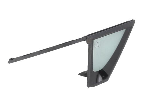 front-right-quarter-glass-citroen-c3-iii-sx-2016-36962328 main image