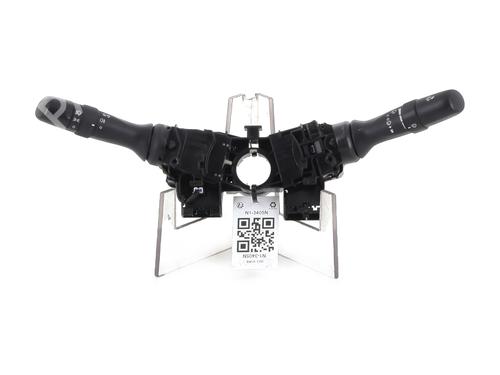 Used Switch TOYOTA HILUX VII Pickup (_N1_, _N2_, _N3_) 2.5 D-4D 4WD (KUN25) (144 hp) 31207457