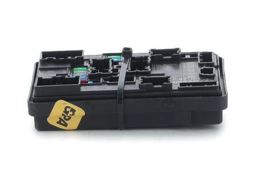 Used Fuse box RENAULT CLIO V (B7_) 1.0 TCe 90 (B7MT) (91 hp) 32180754