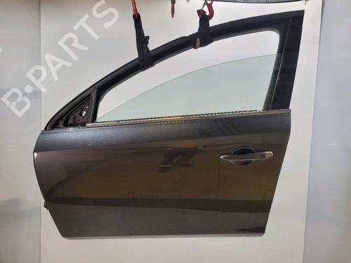 Dør venstre fortil RENAULT LATITUDE (L70_) 2.0 dCi 150 (L70H) (150 hp) 31662462