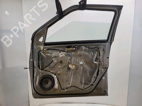 Right front door SUZUKI SWIFT III (MZ, EZ) 1.3 DDiS (RS413D) | BP29390374C3 
