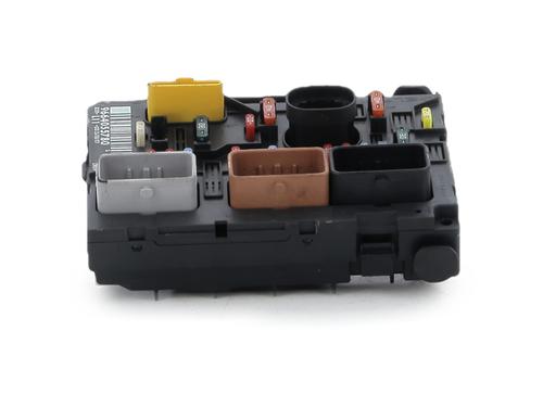 Used Fuse box Fuse box 39421998 39421998