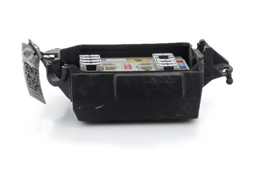 fuse-box-renault-clio-iii-br01-cr01-2005-2006-2007-2008-2009-2010-2011-2012-2013-2014-35749071 main image