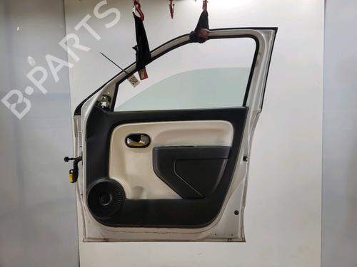Right front door RENAULT TWINGO III (BCM_, BCA_) 1.0 SCe 70 (BCMB) | BP30049331C3 