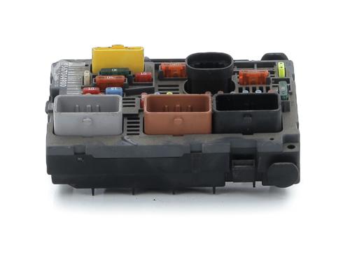 Used Fuse box Fuse box PEUGEOT 3008 I MPV (0U_) 1.6 HDi (109 hp) 33309463 33309463