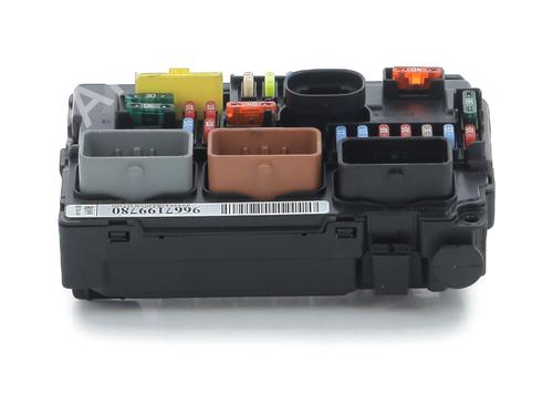 Used Fuse box PEUGEOT 207 SW (WK_) 1.6 HDi (92 hp) 32101895