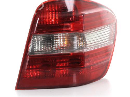 Right taillight MERCEDES-BENZ M-CLASS (W164) ML 320 CDI 4-matic (164.122) | BP29018936C35 