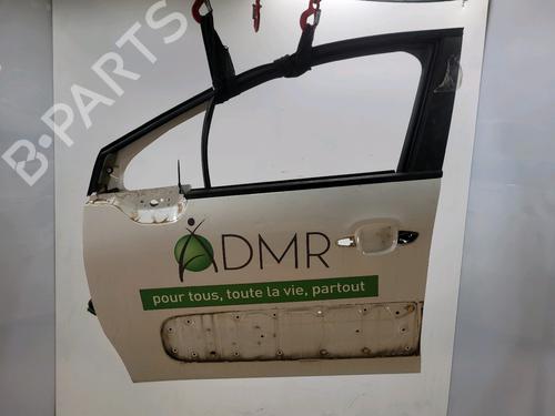 Dør venstre fortil CITROËN C3 III (SX) 1.2 THP 110 (SXHNPS, SXHNZT, SXHNZ6) (110 hp) 31057512