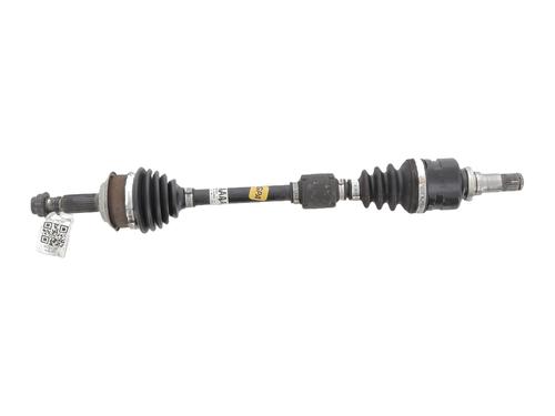 Used Left front driveshaft TOYOTA YARIS (_P13_) 1.5 (NSP131_) (112 hp) 32974777