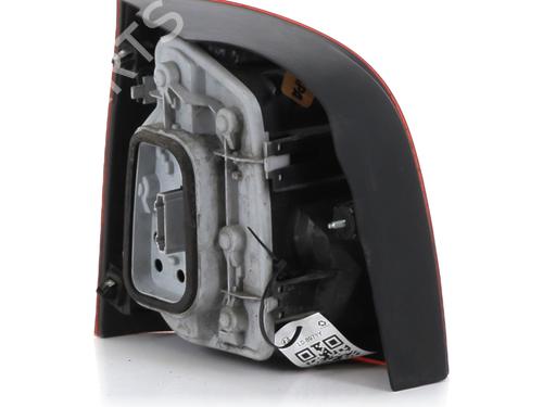 Right taillight VW POLO IV (9N_, 9A_) 1.4 TDI | BP30165405C35