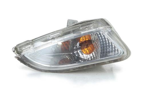 Used Right front indicator Right front indicator RENAULT TWINGO II (CN0_) 1.2 16V (CN04, CN0B) (75 hp) 33567544 33567544