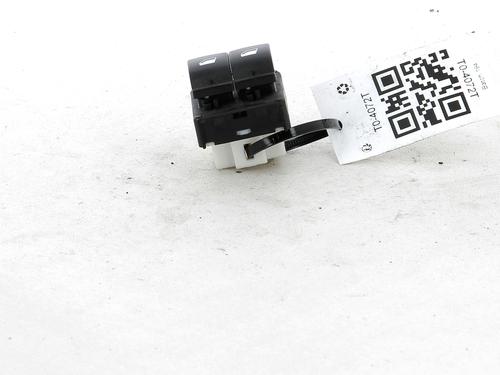 Left front window switch CITROËN C4 CACTUS 1.2 VTi 75 / PureTech 75 | BP15469869I27 