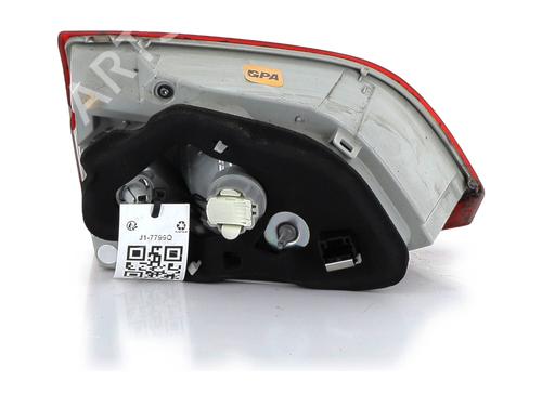 Right tailgate light PEUGEOT 308 SW II (LC_, LJ_, LR_, LX_, L4_) 1.2 THP 110 | BP30166379C80 