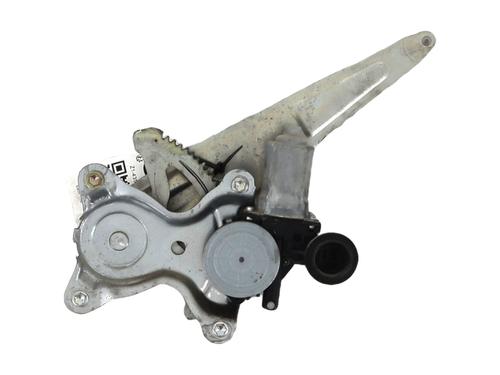 Used Rear right window mechanism TOYOTA RAV 4 II (_A2_) 2.0 D 4WD (CLA20_, CLA21_, CLA20R, CLA21R) (116 hp) 31057220