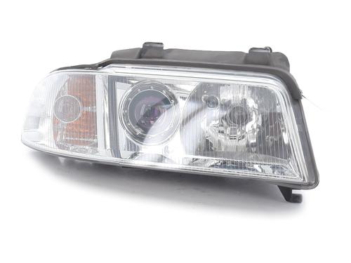 Faro anteriore destro AUDI A4 B5 (8D2) 1.6 (100 hp) 31985165