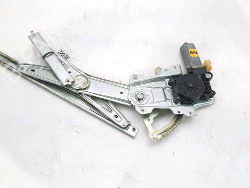 Used Front left window mechanism TOYOTA YARIS (_P1_) 1.0 (SCP10_, SCP10R) (68 hp) 30118794