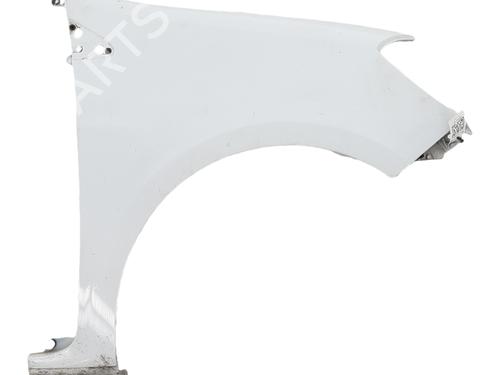 Used Right front fenders Right front fenders 37627044 37627044