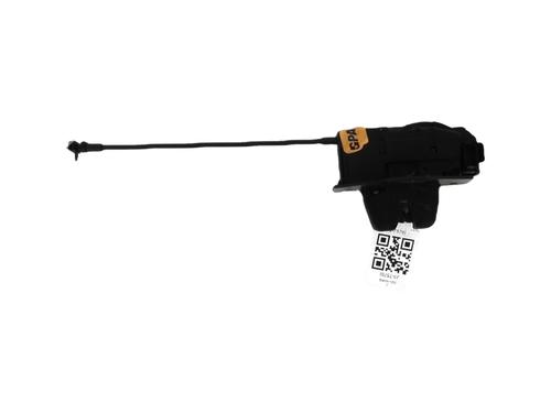 Used Tailgate lock PEUGEOT 3008 II SUV (MC_, MR_, MJ_, M4_) 1.2 THP/ PureTech 130 (MRHNSM, MRHNSU, MRHNSJ, MRHNYW,... (131 hp) 29696148