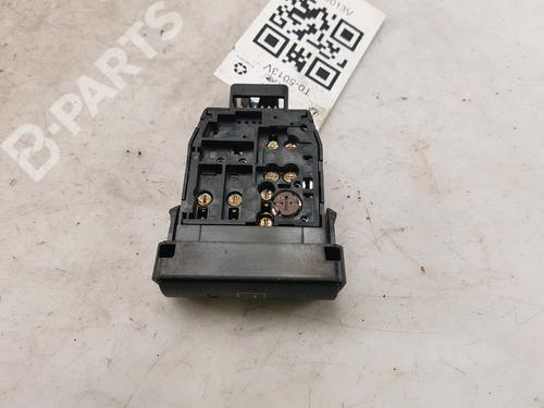 Used Switch TOYOTA PRIUS Liftback (_W2_) 1.5 Hybrid (NHW20_, NHW20R) (112 hp) 12059043
