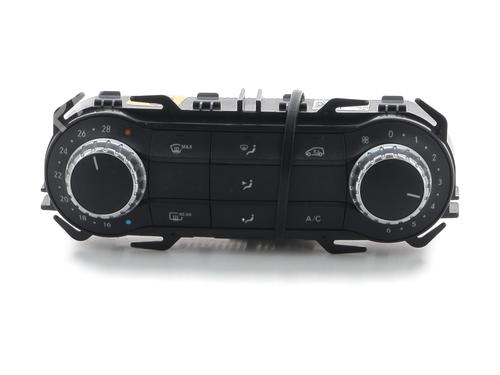 Used Climate control MERCEDES-BENZ GLA-CLASS (X156) GLA 200 (156.943) (156 hp) 27622458