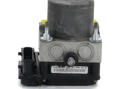 Used ABS pump OPEL MERIVA A MPV (X03) 1.6 (E75) (105 hp) 30048968