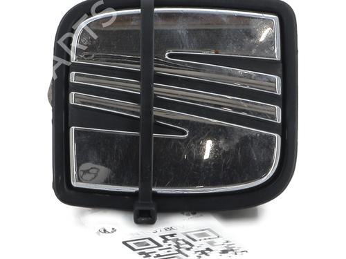 Used Tailgate handle SEAT IBIZA IV (6J5, 6P1) 1.4 TDI (80 hp) 29048168