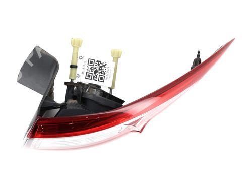 right-taillight-ford-c-max-ii-dxacb7-dxaceu-2010-2011-2012-2013-2014-2015-2016-2017-2018-2019-32077136 main image