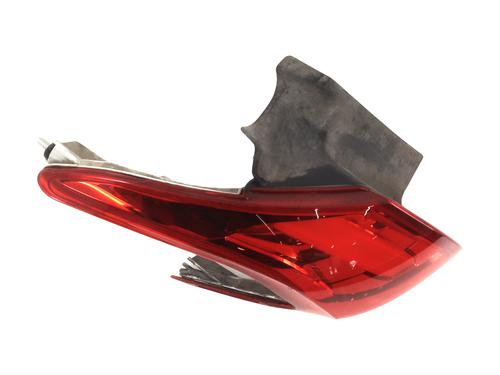Used Left taillight Left taillight PEUGEOT 2008 I (CU_) 1.6 VTi (120 hp) 33733323 33733323