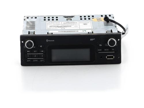 Used Radio Radio 37657635 37657635