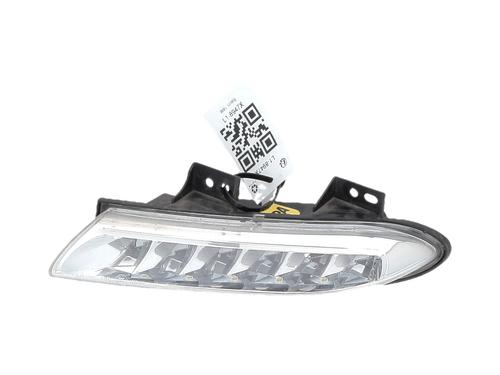 Used Left daytime light Left daytime light 36946111 36946111