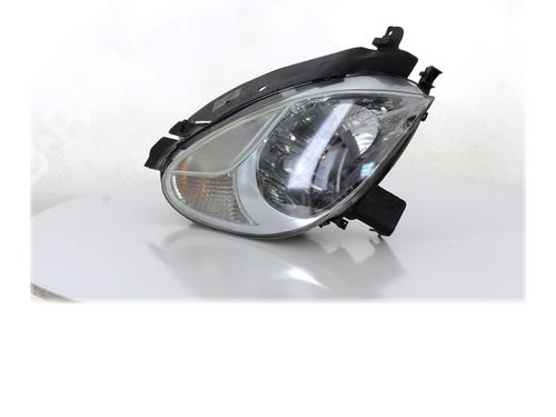 Used Right headlight CITROËN XSARA PICASSO (N68) 1.6 HDi (90 hp) 30768634