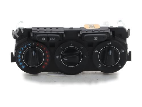 Commande Chauffage OPEL ADAM (M13) 1.4 (87 hp) 28720395