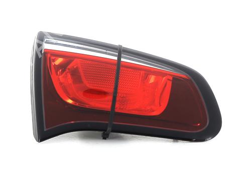 left-tailgate-light-citroen-c3-ii-sc_-2009-31938302 main image
