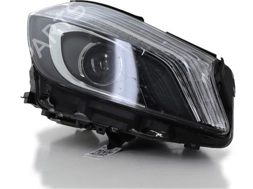 Used Right headlight MERCEDES-BENZ A-CLASS (W176) A 200 CDI (176.001) (136 hp) 31821453