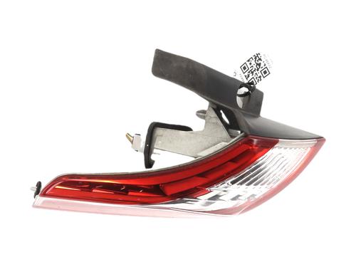 left-taillight-peugeot-508-sw-i-8e_-2010-2011-2012-2013-2014-2015-2016-2017-2018-34362624 main image