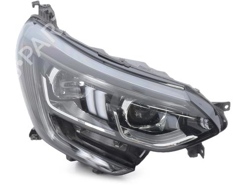 right-headlight-renault-megane-iv-hatchback-b9amn_-2015-39394631 main image