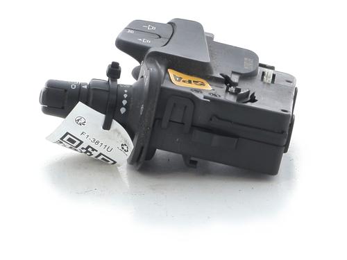 Switch RENAULT CLIO III (BR0/1, CR0/1) 1.5 dCi (BR17, CR17) | BP31079530I30