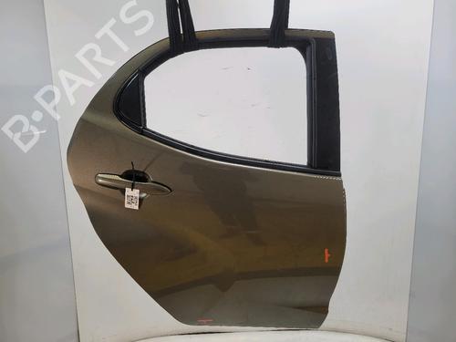 Porte arrière droite TOYOTA YARIS (_P21_, _PA1_, _PH1_) 1.5 Hybrid (MXPH10, MXPH11) (116 hp) 33009553