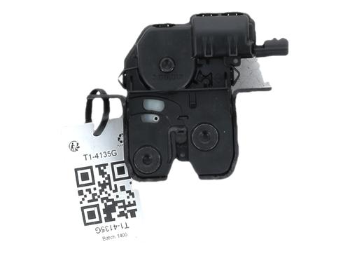tailgate-lock-renault-arkana-i-lcm_-ldn_-2019-36006430 main image