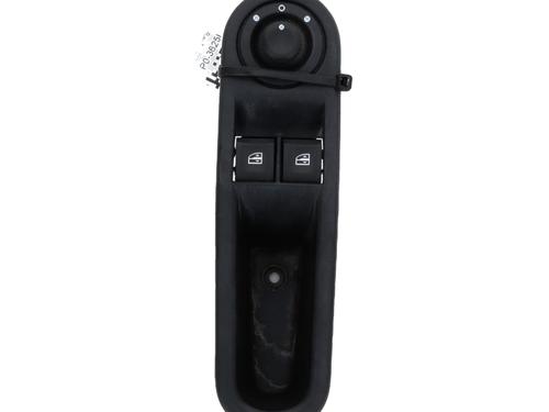 Used Left front window switch RENAULT TWINGO III (BCM_, BCA_) 1.0 SCe 65 (BCMJ) (65 hp) 29470606