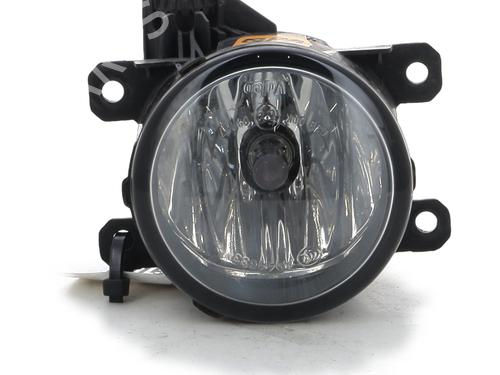 Used Right front fog light PEUGEOT 3008 II SUV (MC_, MR_, MJ_, M4_) 1.2 THP/ PureTech 130 (MRHNSM, MRHNSU, MRHNSJ, MRHNYW,... (131 hp) 29623961