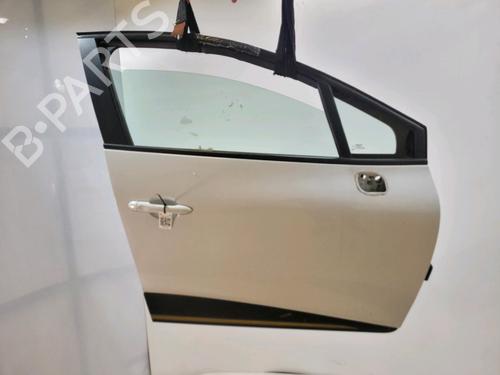 right-front-door-renault-clio-iv-bh_-2012-2013-2014-2015-2016-2017-2018-2019-2020-2021-34642741 main image