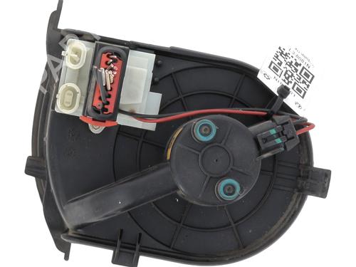 Ventilator motor RENAULT CLIO II (BB_, CB_) 1.2 16V (BB05, BB0W, BB11, BB27, BB2T, BB2U, BB2V, CB05,... (75 hp) 30827758