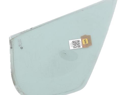 Used Front left quarter glass RENAULT TRAFIC II Van (FL) 1.9 dCi 100 (FL0C, FL0K, FL0B) (101 hp) 32401320