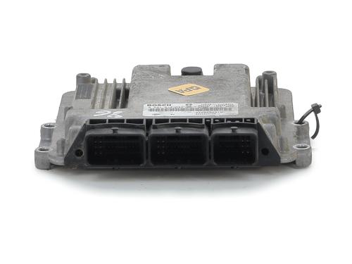 Used Engine control unit (ECU) RENAULT TRAFIC II Van (FL) 2.0 dCi 90 (FL0H, FL00, FL01, FL0M, FL0P, FL0S) (90 hp) 30631931